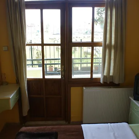 Flora Otel Köyceğiz