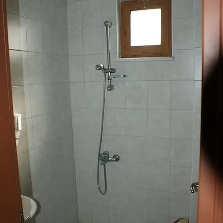 Otel Flora 3*
