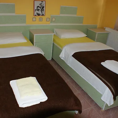 Flora Otel