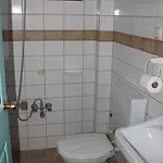 Flora Hotel 3*