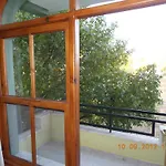 Hotel Flora 3*