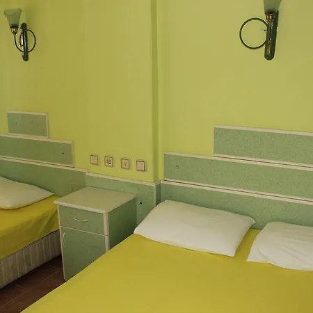 Hotel Flora