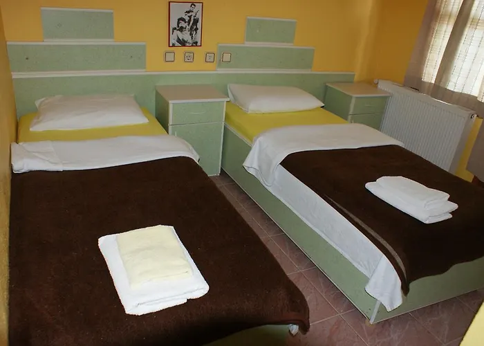 Flora Ξενοδοχείο